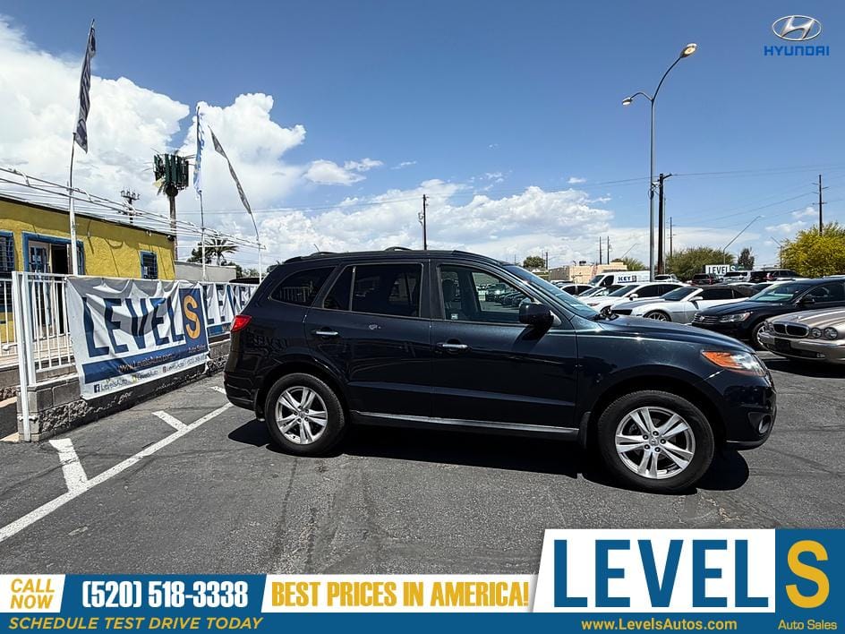 2011 Hyundai Santa Fe Limited in Tucson, AZ — photo 2