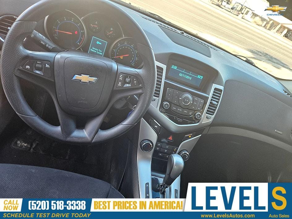 2016 Chevrolet Cruze Limited LT in Tucson, AZ — photo 12