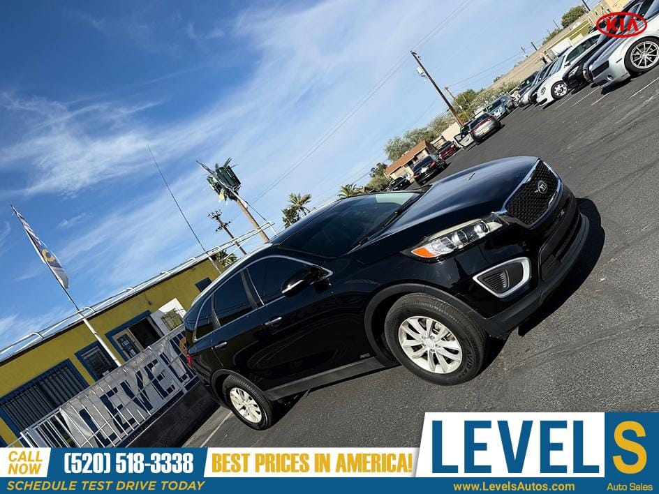 2018 KIA Sorento LX in Tucson, AZ — photo 1