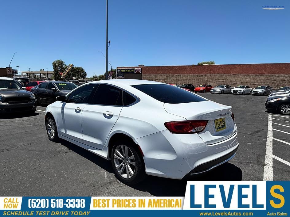 2015 Chrysler 200 Limited in Tucson, AZ — photo 5