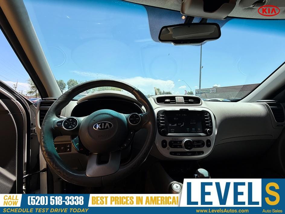 2018 KIA Soul EV EV+ in Tucson, AZ — photo 10