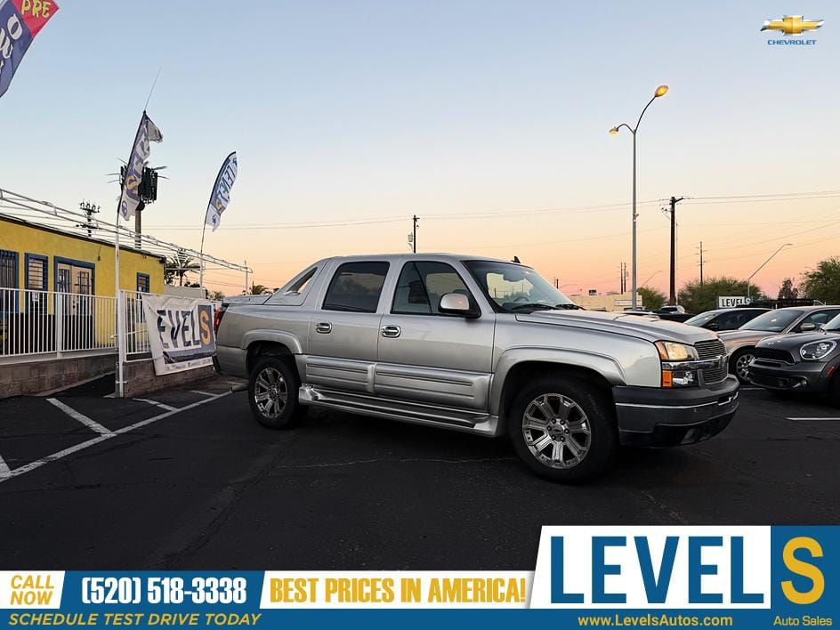 2006 Chevrolet Avalanche Ultimate LX - Rare Truck! in Tucson, AZ — photo 1