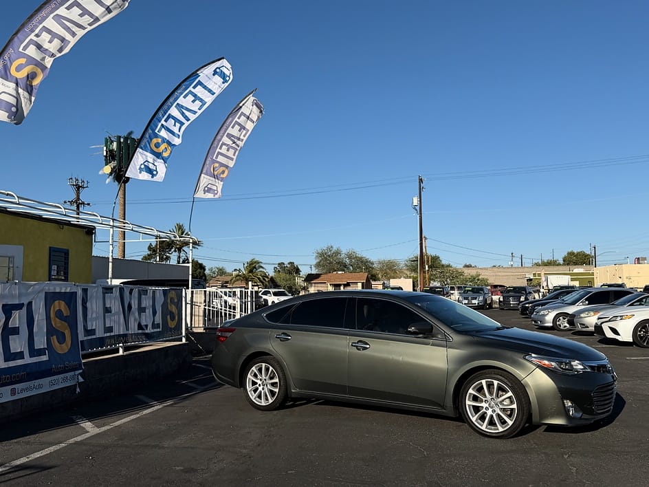 2013 Toyota Avalon Limited in Tucson, AZ — photo 1