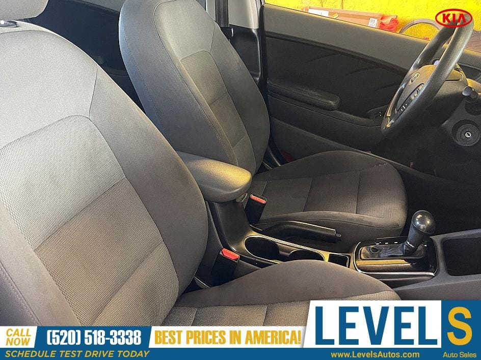 2017 KIA Forte LX in Tucson, AZ — photo 11
