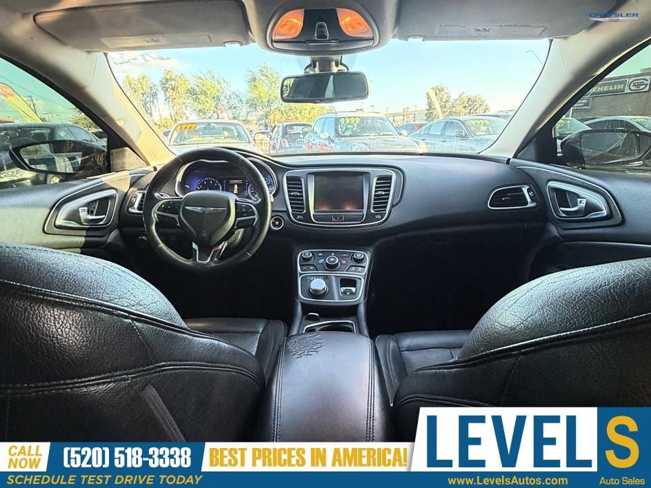 2016 Chrysler 200 Limited in Tucson, AZ — photo 12