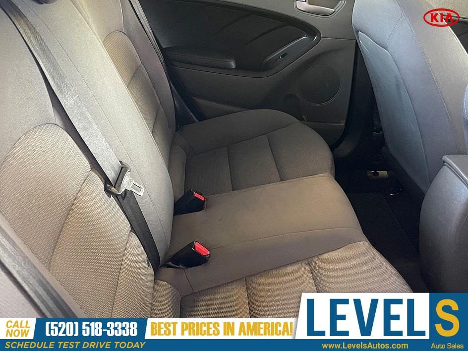2017 KIA Forte LX in Tucson, AZ — photo 10