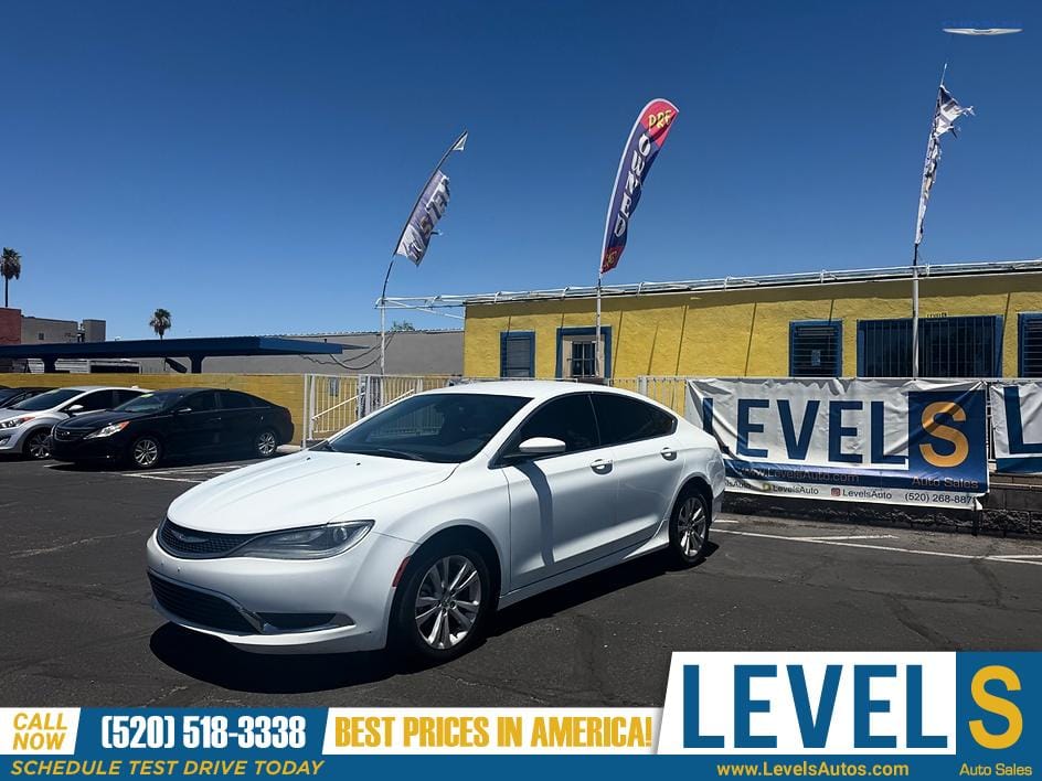 2015 Chrysler 200 Limited in Tucson, AZ — photo 7