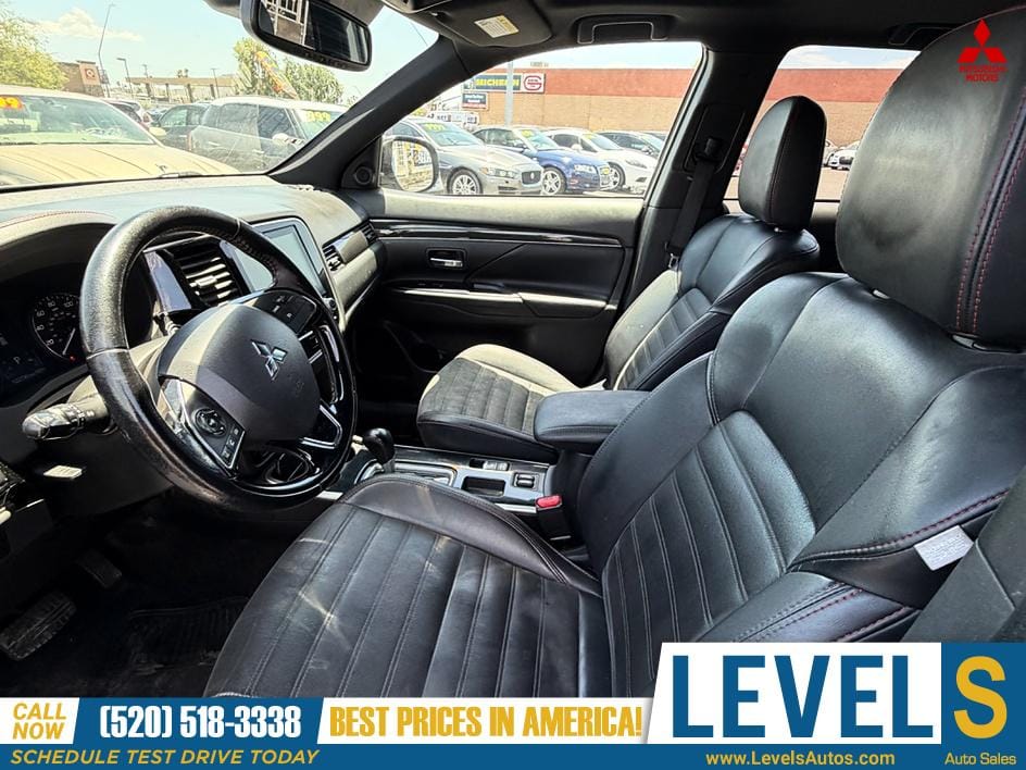 2020 Mitsubishi Outlander SEL in Tucson, AZ — photo 11