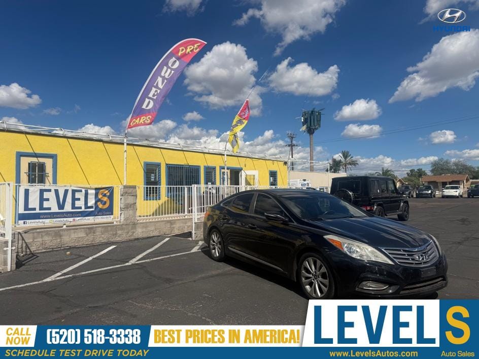 2012 Hyundai Azera in Tucson, AZ — photo 1