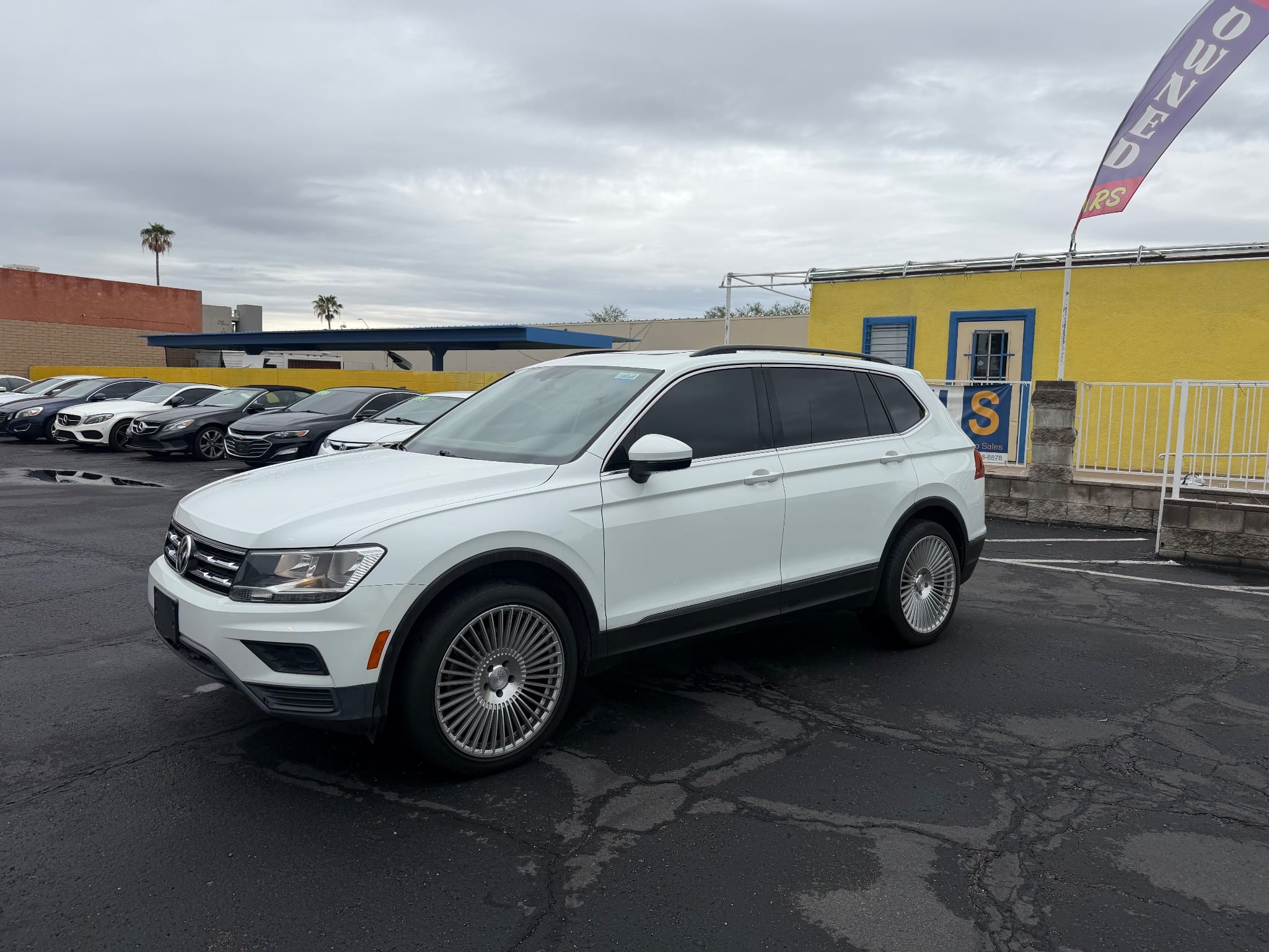 2018 Volkswagen Tiguan SE, SEL in Tucson, AZ — photo 6