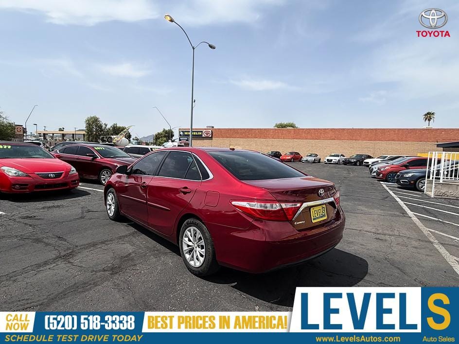 2017 Toyota Camry SE in Tucson, AZ — photo 7