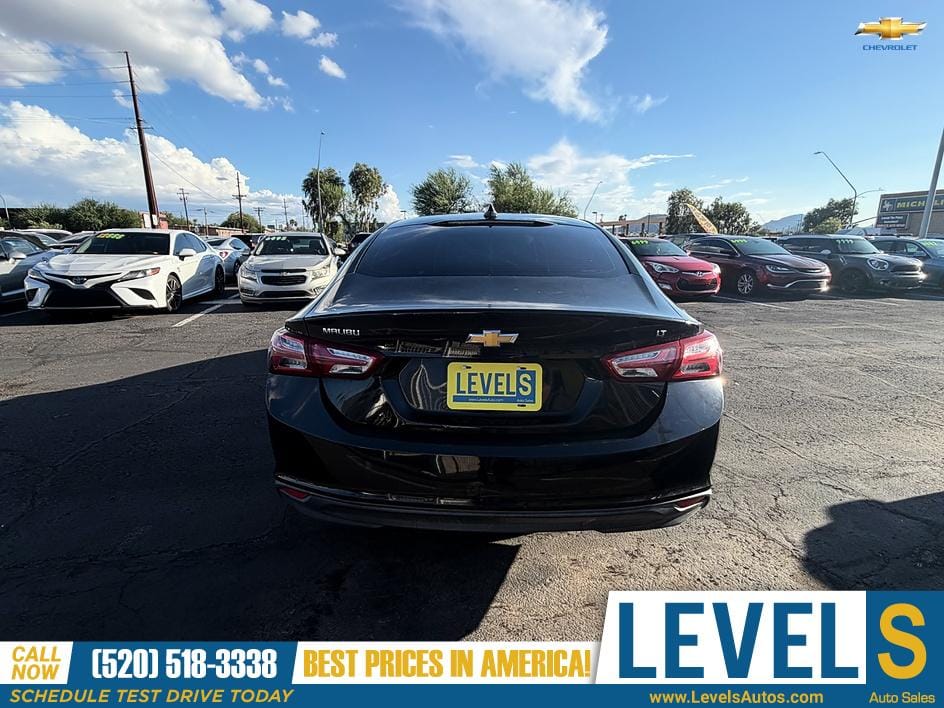2019 Chevrolet Malibu LT in Tucson, AZ — photo 4