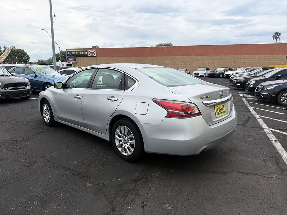 2014 Nissan Altima 2.5 SV in Tucson, AZ — photo 4