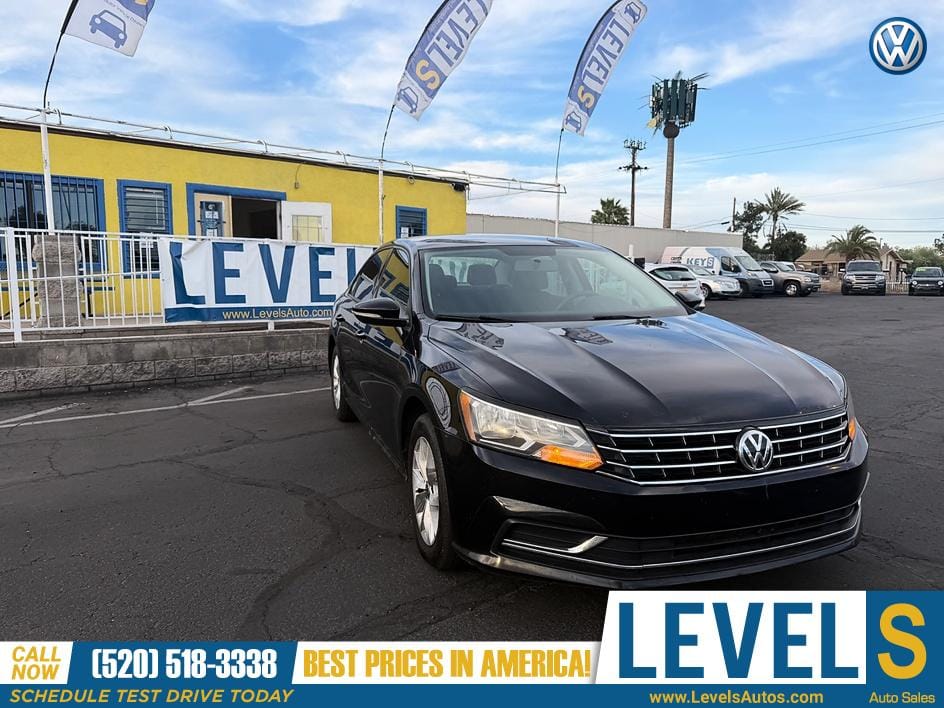 2018 Volkswagen Passat 2.0T S in Tucson, AZ — photo 12