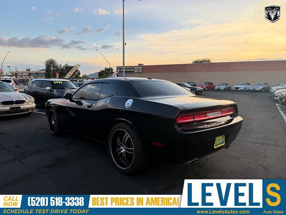 2012 Dodge Challenger SXT in Tucson, AZ — photo 4