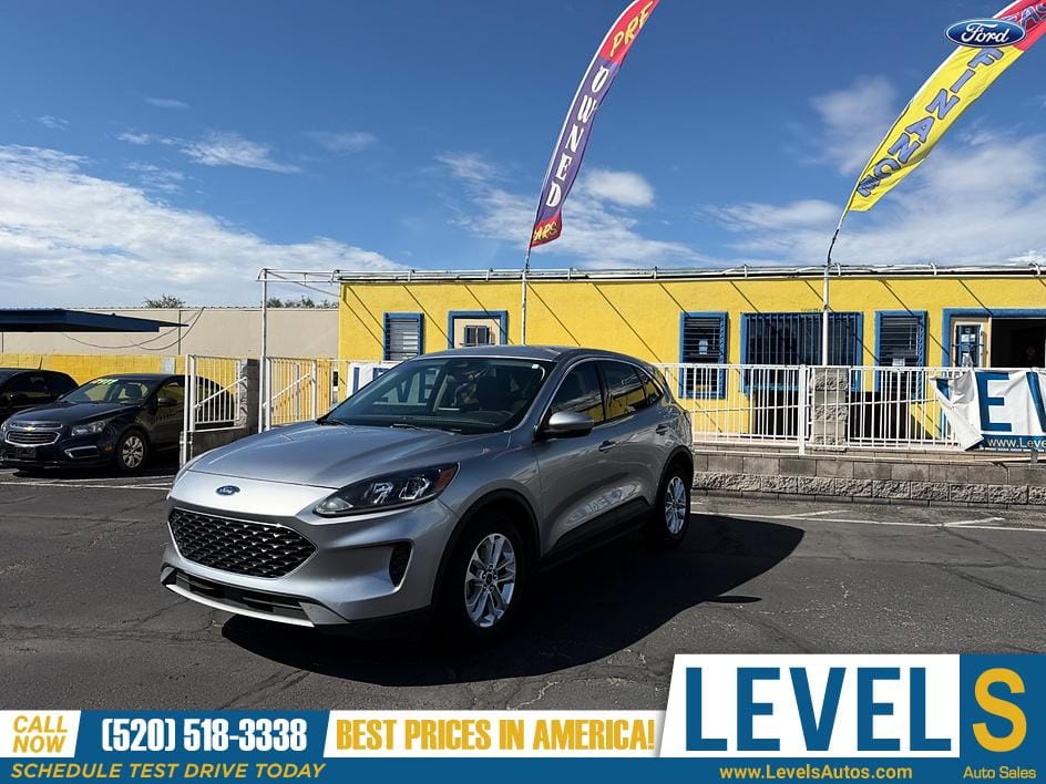 2021 Ford Escape SE in Tucson, AZ — photo 3