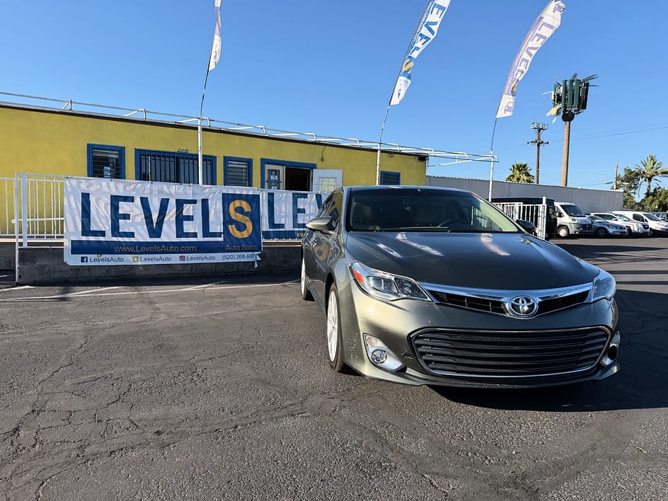 2013 Toyota Avalon Limited in Tucson, AZ — photo 8