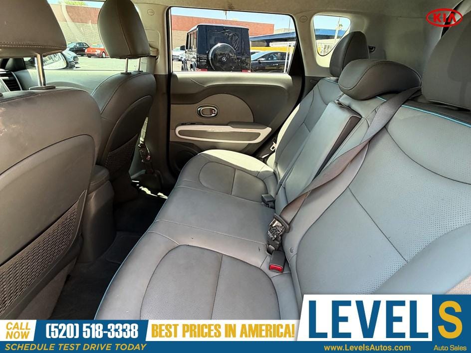 2018 KIA Soul EV EV+ in Tucson, AZ — photo 12