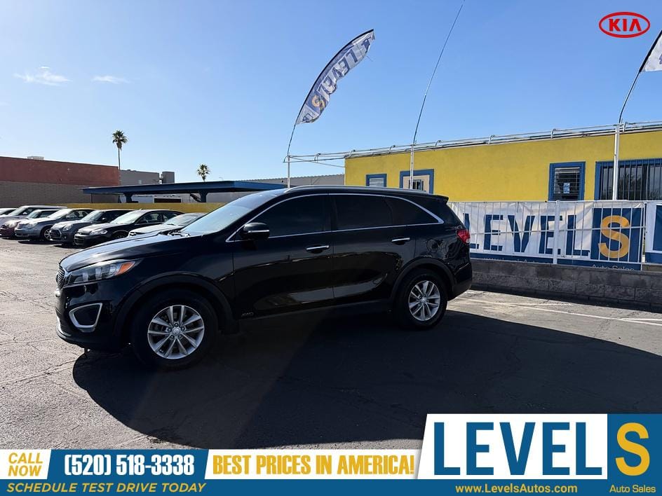 2018 KIA Sorento LX in Tucson, AZ — photo 7