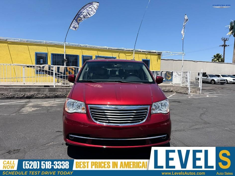 2013 Chrysler Town & Country Touring in Tucson, AZ — photo 8