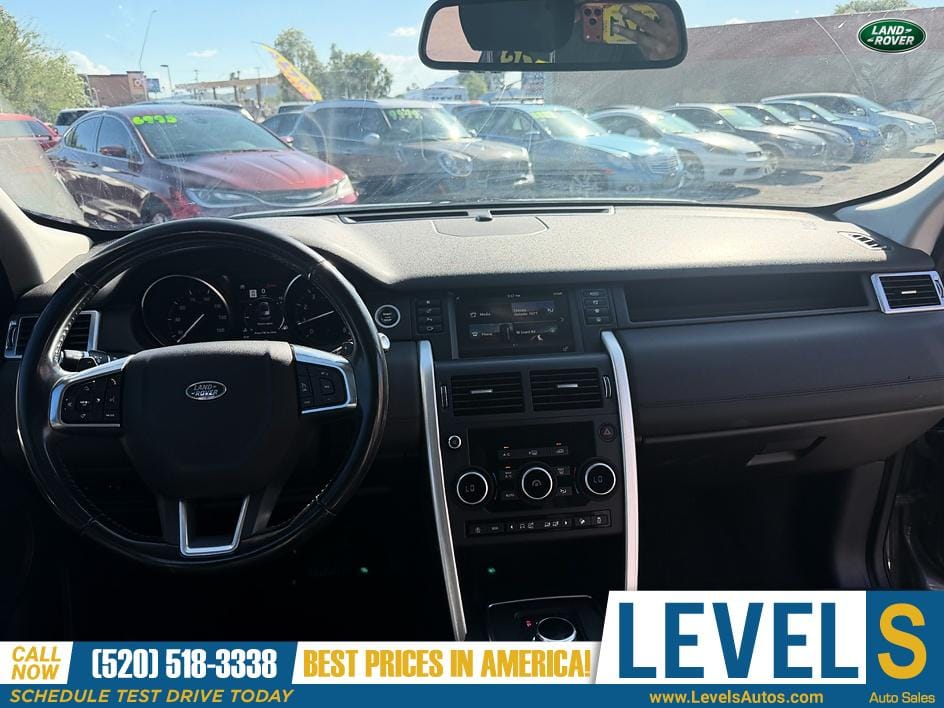 2018 Land Rover Discovery Sport HSE AWD in Tucson, AZ — photo 12