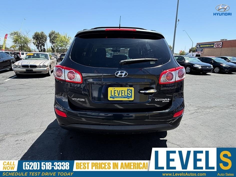 2011 Hyundai Santa Fe Limited in Tucson, AZ — photo 4
