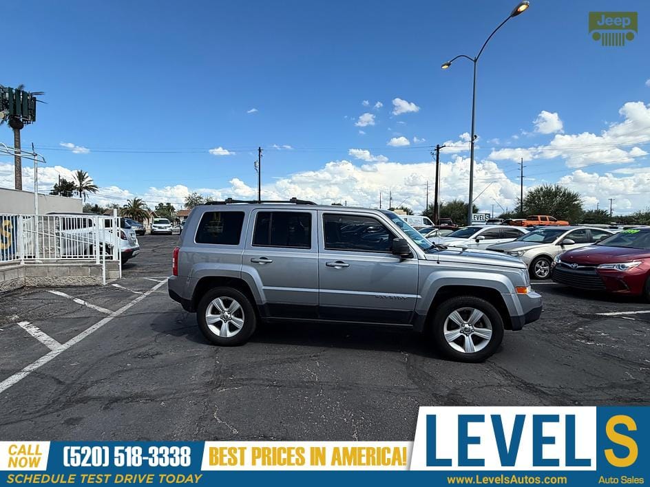 2016 Jeep Patriot Latitude in Tucson, AZ — photo 2