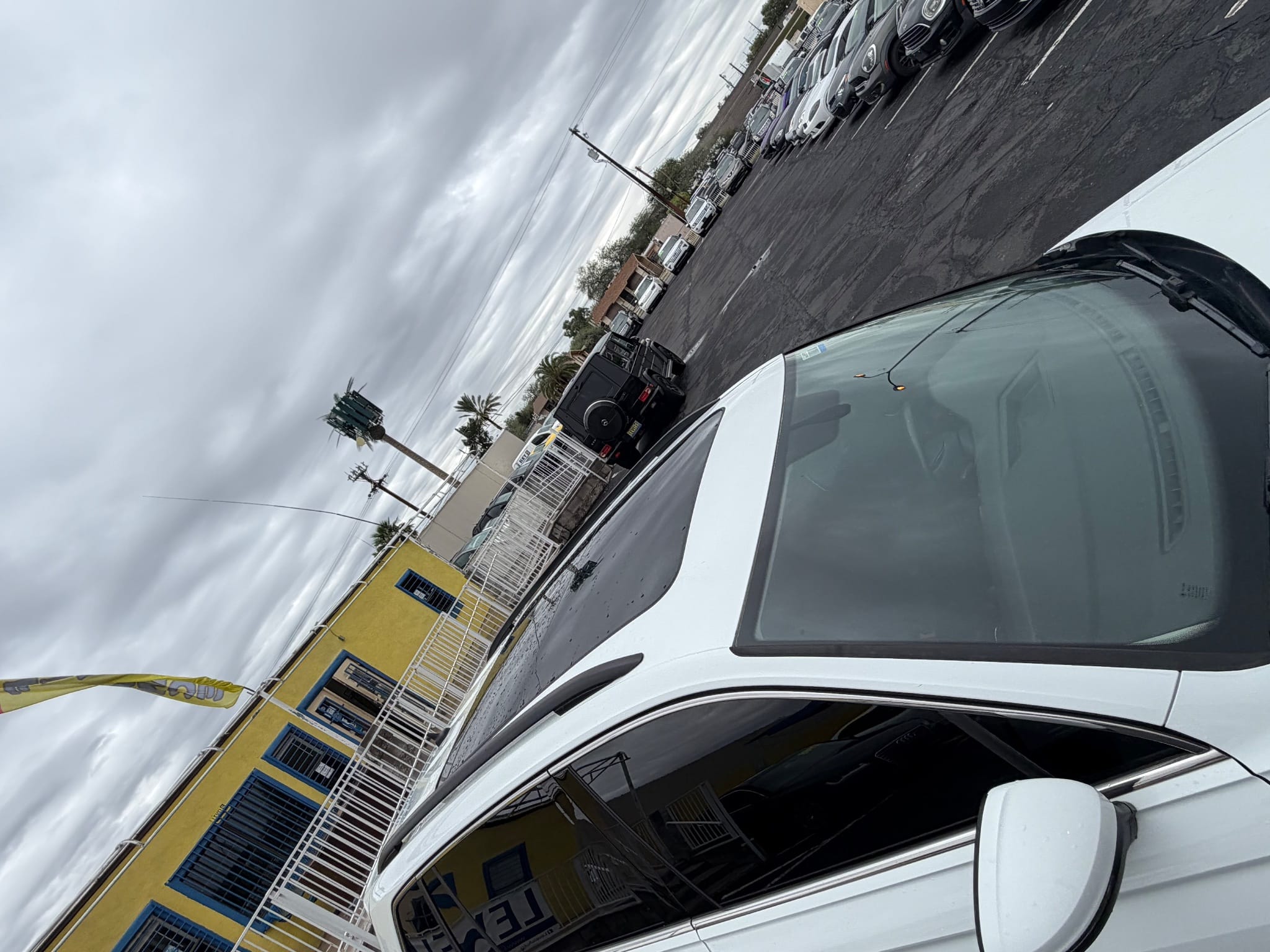 2018 Volkswagen Tiguan SE, SEL in Tucson, AZ — photo 10