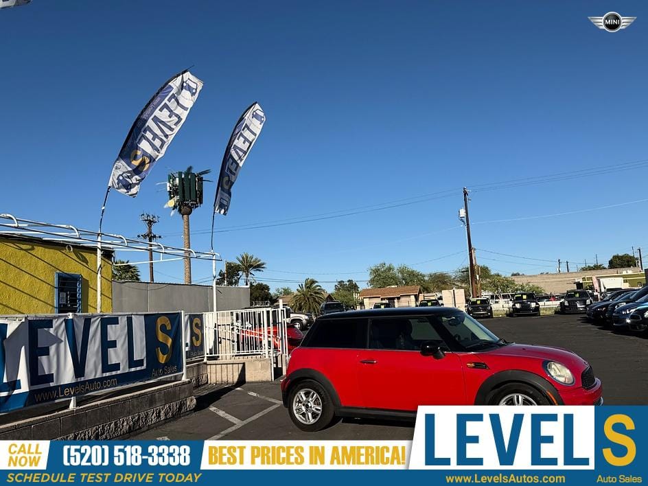 2013 Mini Cooper Hardtop in Tucson, AZ — photo 2