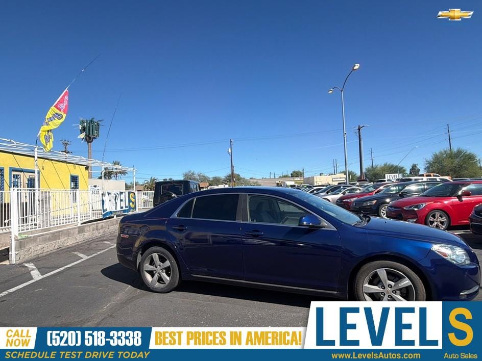 2009 Chevrolet Malibu Hybrid in Tucson, AZ — photo 2