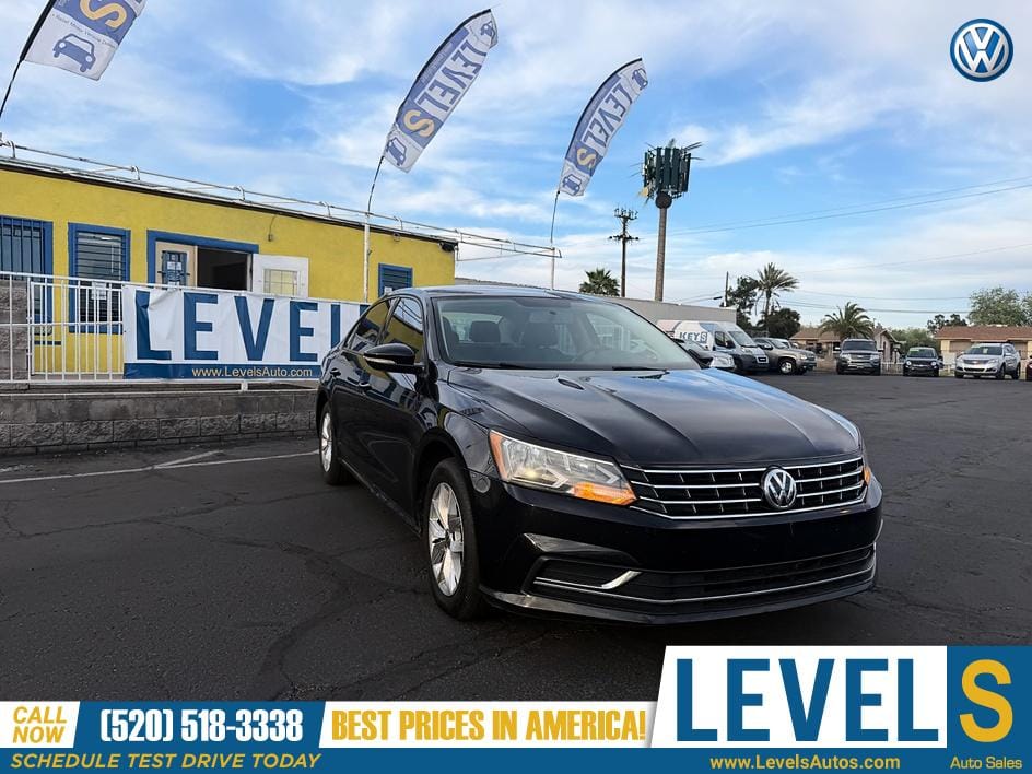 2018 Volkswagen Passat 2.0T S in Tucson, AZ — photo 10