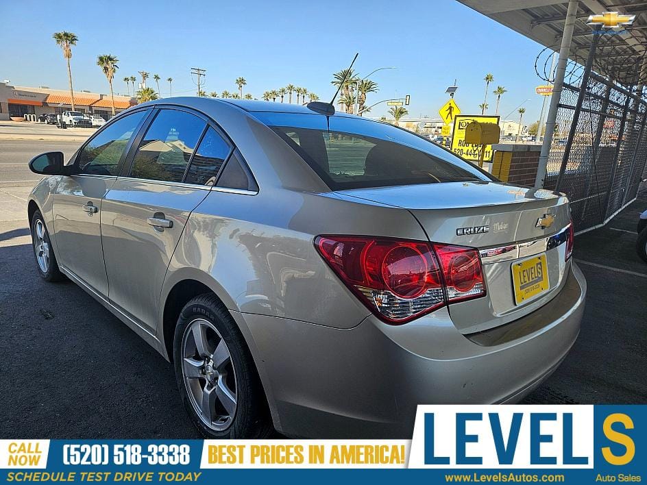 2016 Chevrolet Cruze Limited LT in Tucson, AZ — photo 4