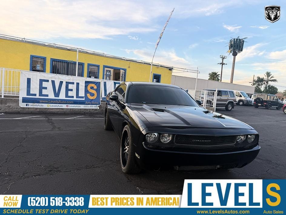 2012 Dodge Challenger SXT in Tucson, AZ — photo 10