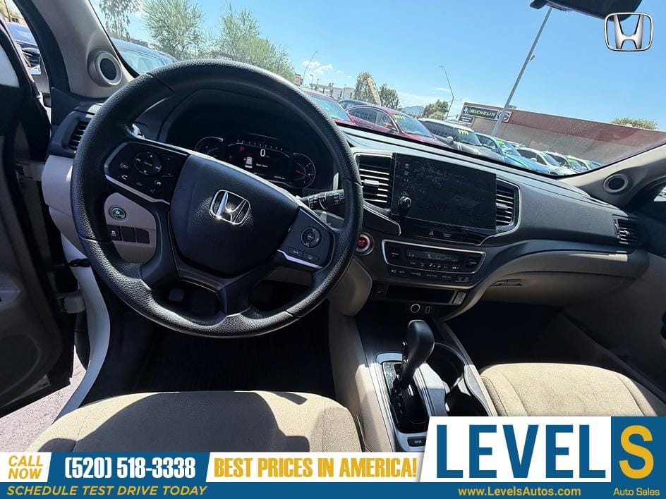 2020 Honda Pilot EX in Tucson, AZ — photo 9