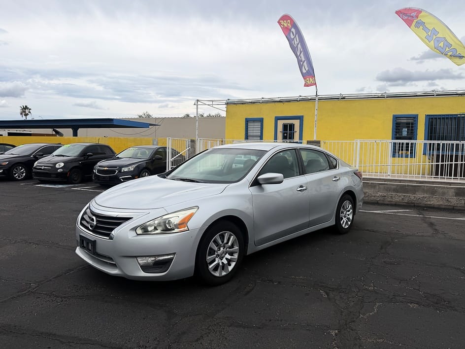 2014 Nissan Altima 2.5 SV in Tucson, AZ — photo 6