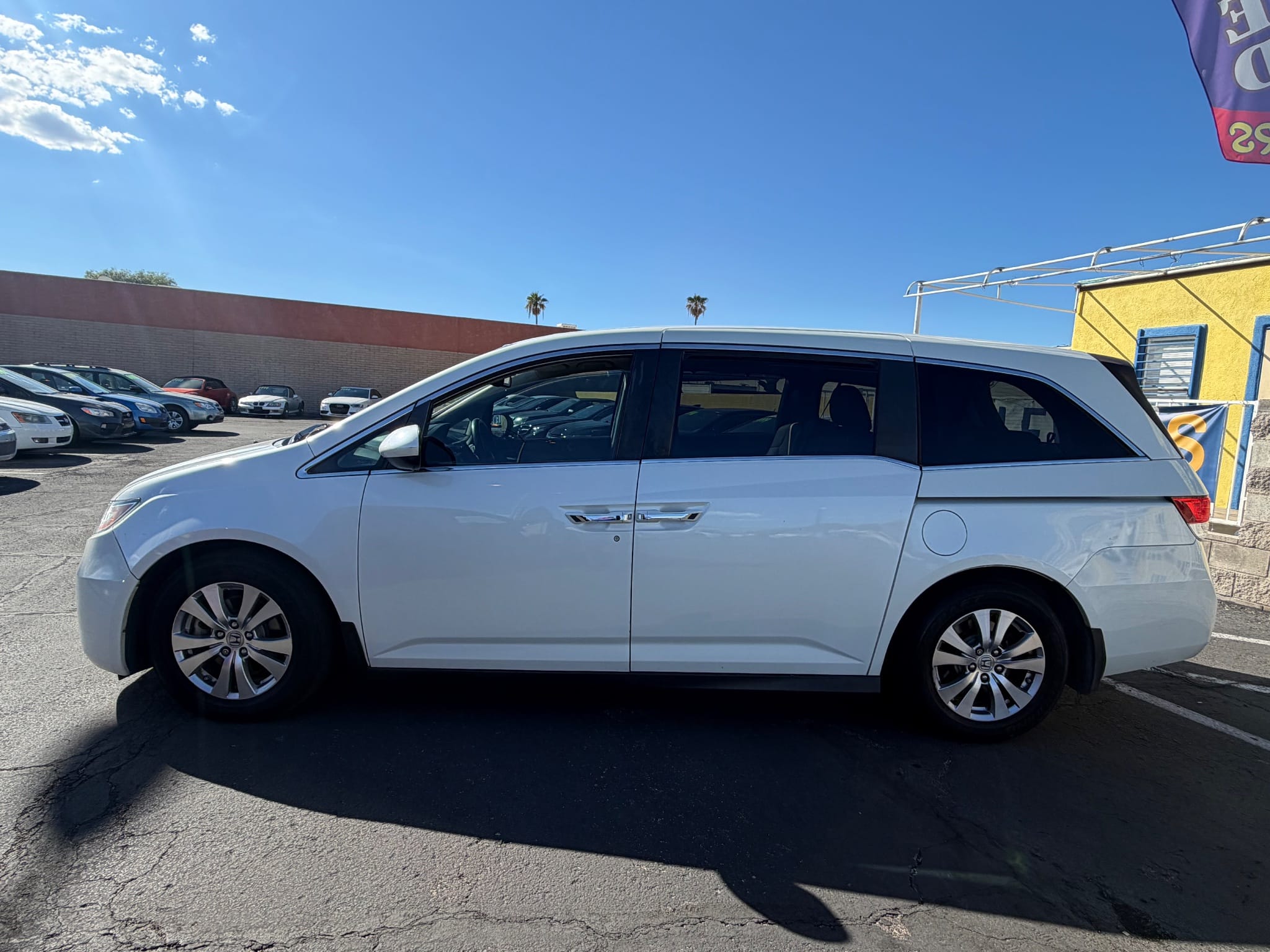 2014 Honda Odyssey EXL/EXL-NAVI/EXL-RES in Tucson, AZ — photo 6