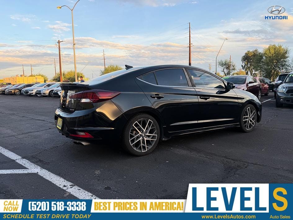 2019 Hyundai Elantra Sport in Tucson, AZ — photo 4