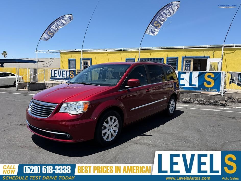 2013 Chrysler Town & Country Touring in Tucson, AZ — photo 7
