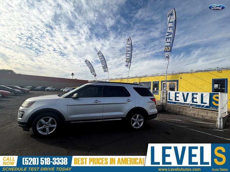 2018 Ford Explorer XLT in Tucson, AZ — photo 7