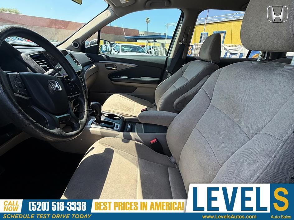2020 Honda Pilot EX in Tucson, AZ — photo 10
